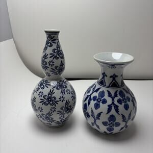 Pair Of Delft Style Blue White Bud Vase 6.5 + 8.5” Hand Painted Floral Vase